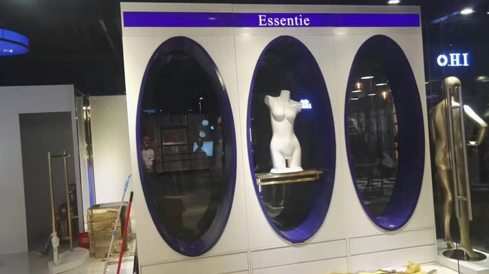 內(nèi)衣、服裝展柜